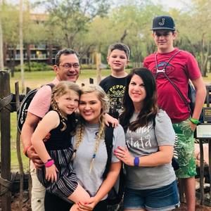 Meet your Posher, Rachel